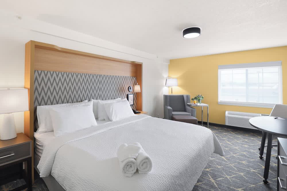 Holiday Inn REDDING by IHG 2