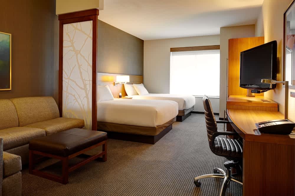 Hyatt Place Lansing-East 1