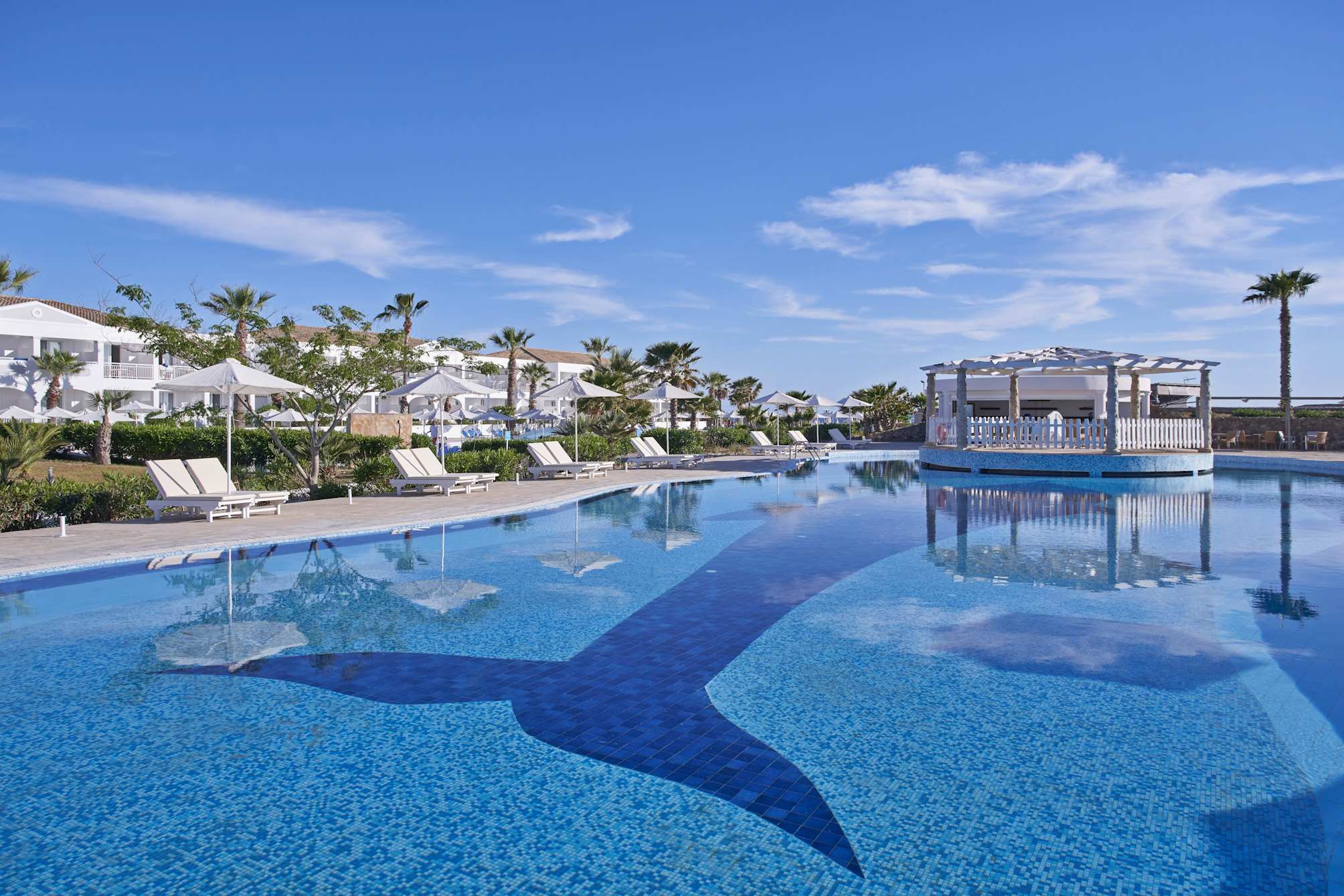 Sandy Beach Resort 4