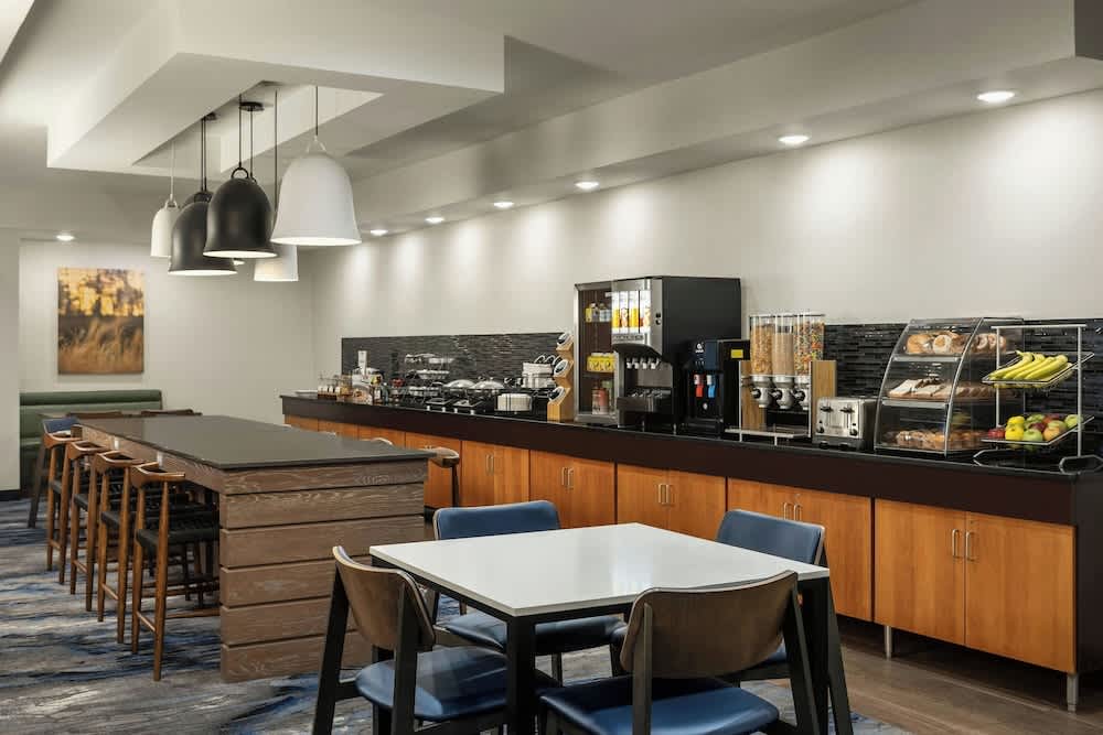 Fairfield Inn & Suites Minneapolis St. Paul/Roseville 1