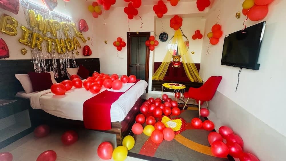 The Swarnim Hotel And Banquet 2