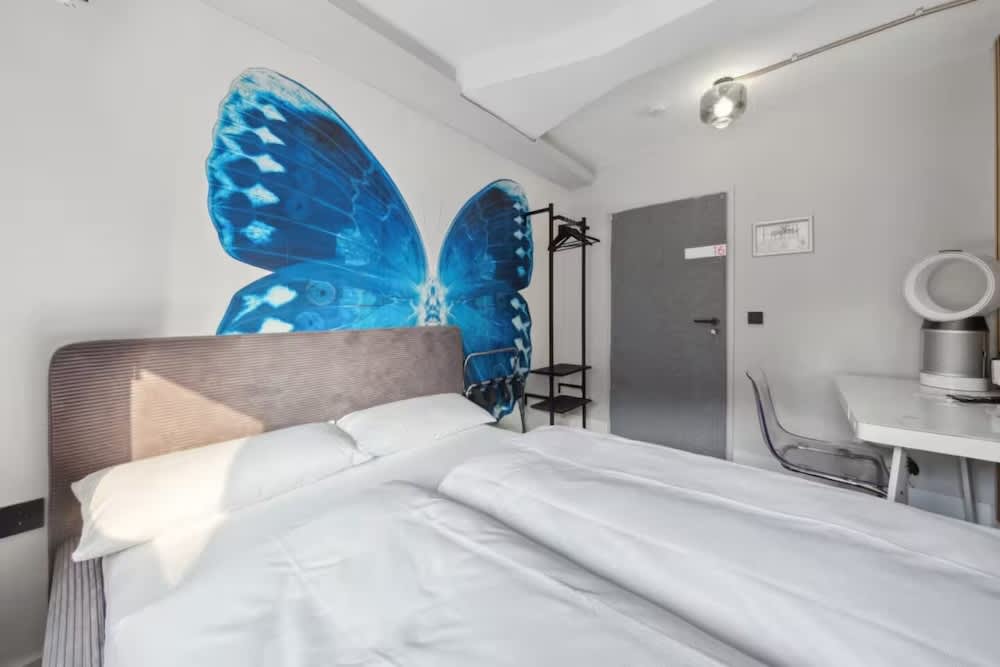 The Room 44 2