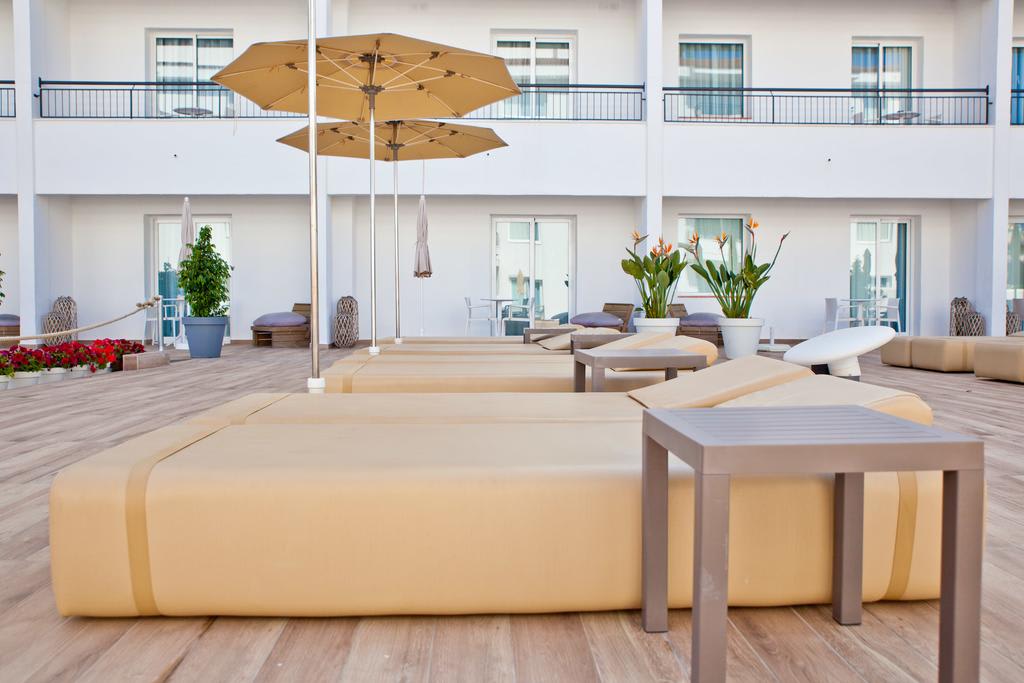 FERGUS Club Pineda Splash 3