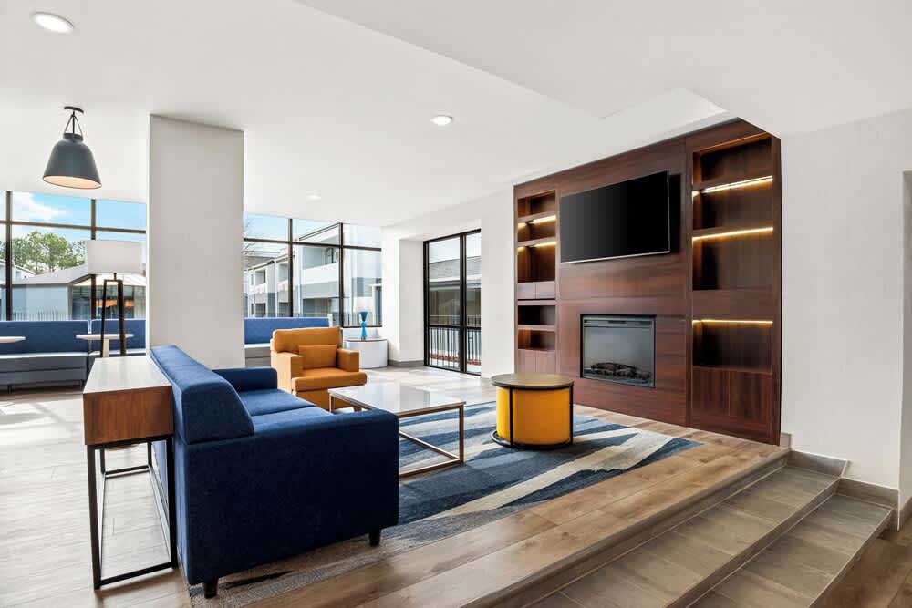 Comfort Inn & Suites Prince George - Fort Gregg 3