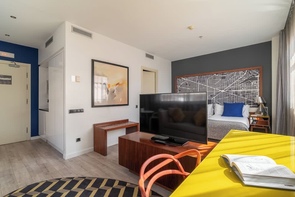 Naitly Barcelona Poblenou 5