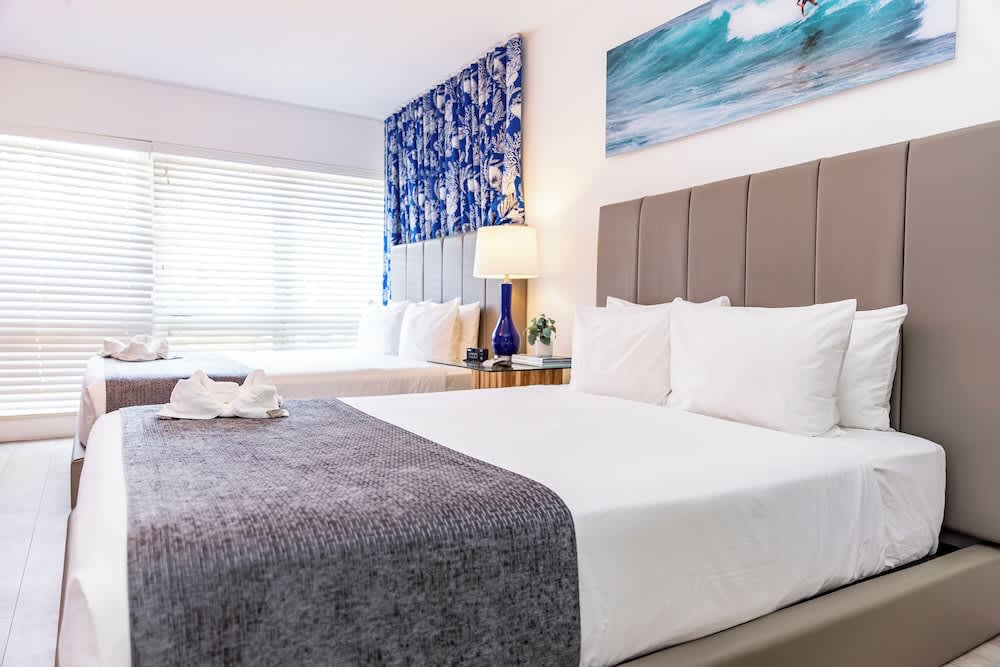 Beachside All Suites Hotel 4