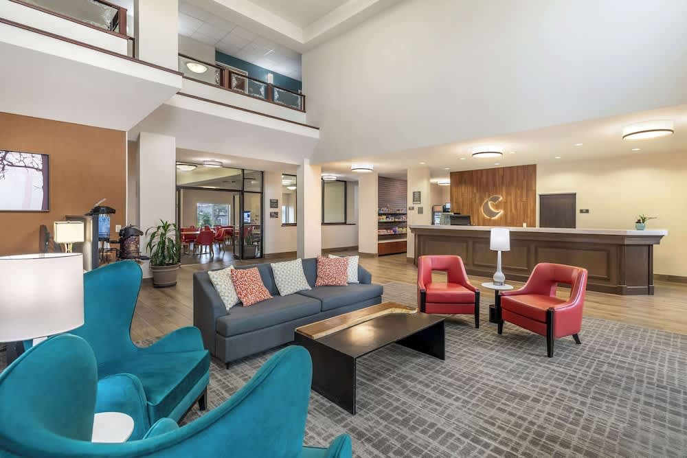 Comfort Suites Redmond Airport 1