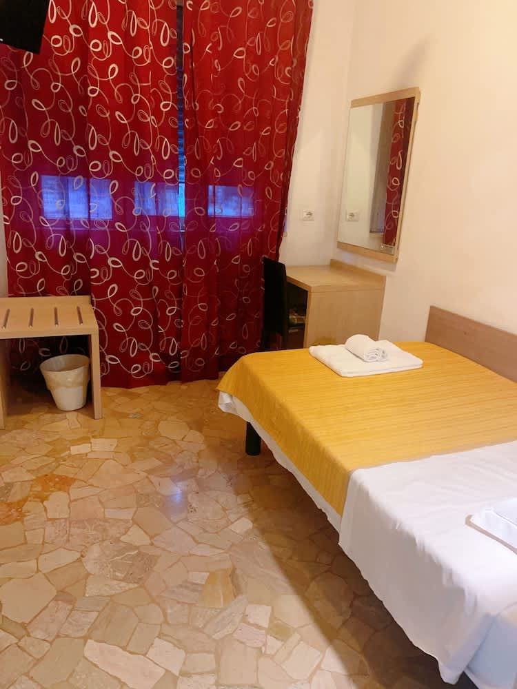 HOTEL BISSI 1