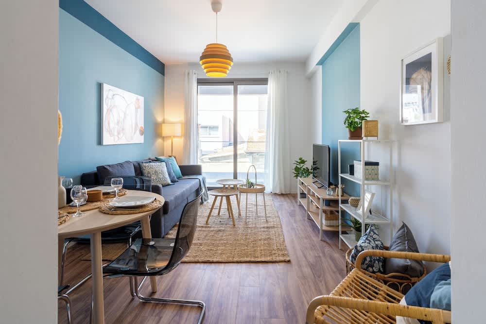 Hue 1-Bedroom Apartment in Larnaca 2
