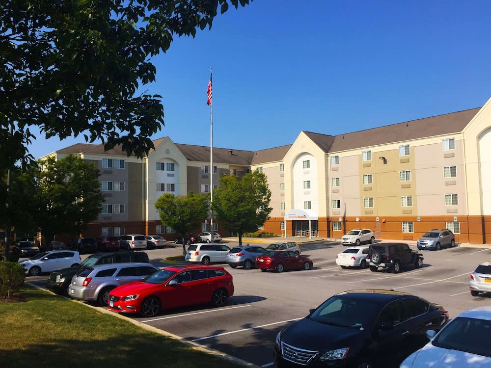 Sonesta Simply Suites Baltimore BWI Airport 1