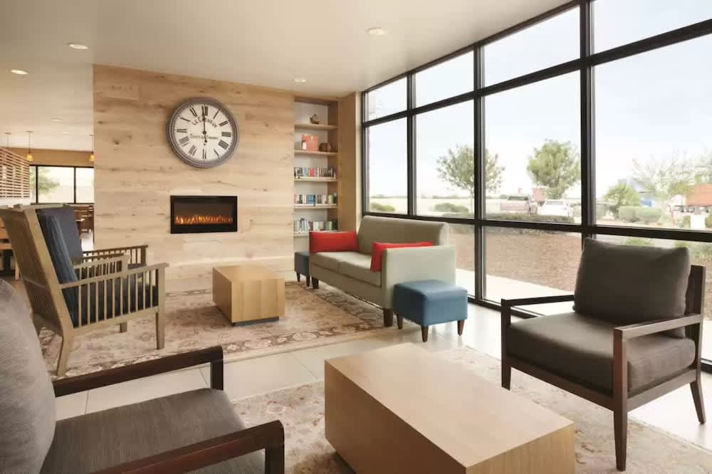 University Hotel Davis Area by IHG 1