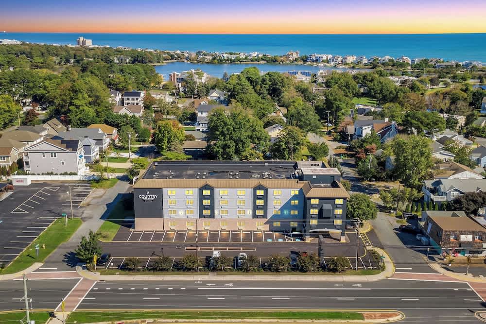 Country Inn & Suites by Radisson Rehoboth Beach - Dewey 1