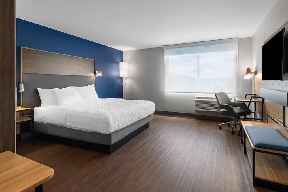 Tru by Hilton Perrysburg Toledo 5