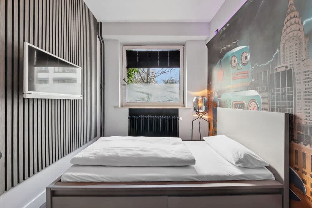 The Room 44 1