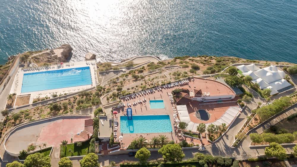 Perla Del Golfo Resort 1