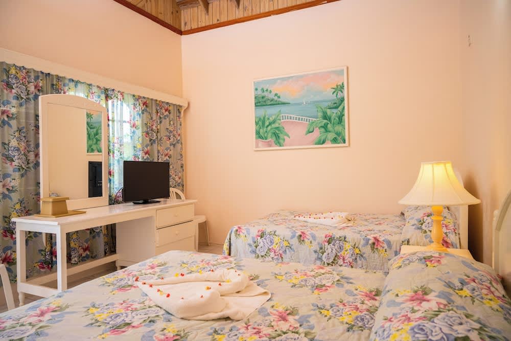 Shields Negril Villas 2