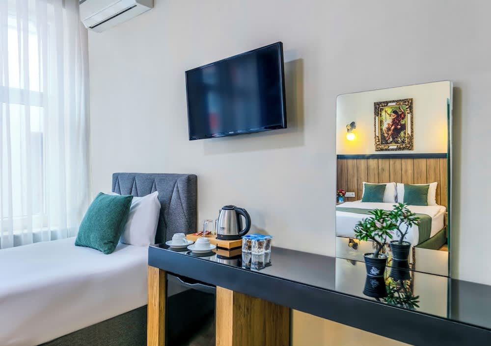 La Pera Suites Hotel 1
