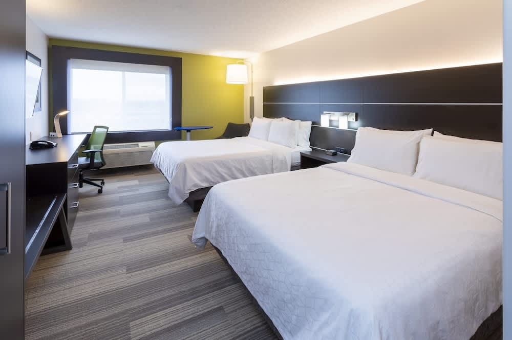 Holiday Inn Express & Suites Vadnais Heights by IHG 5