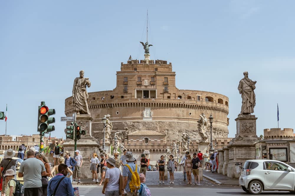 Castel Sant Angelo Luxury Rooms & Tour 1