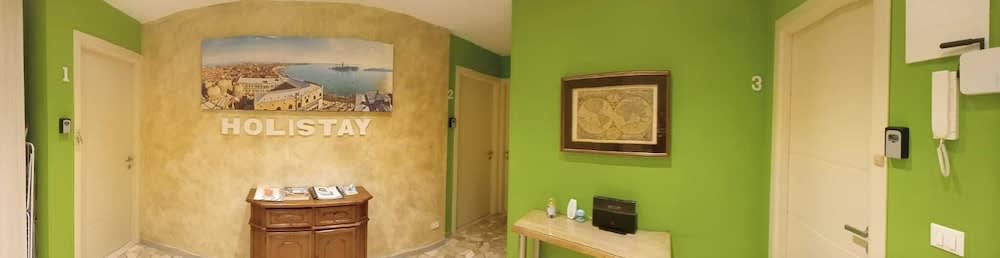 Monti Guesthouse 2