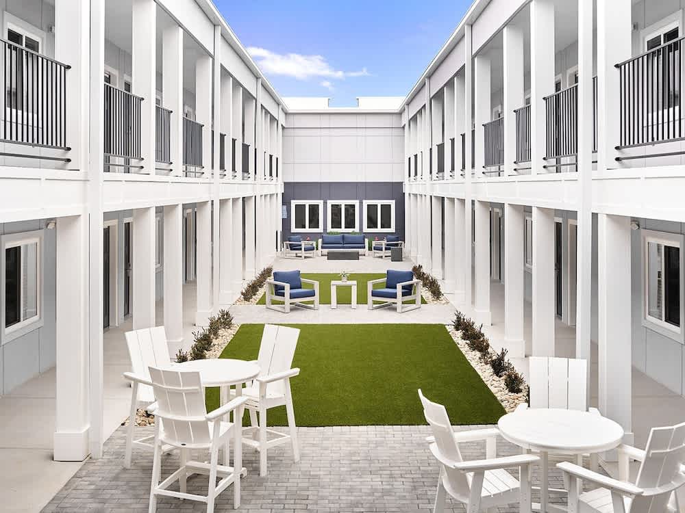 stayAPT Suites Lafayette South 1