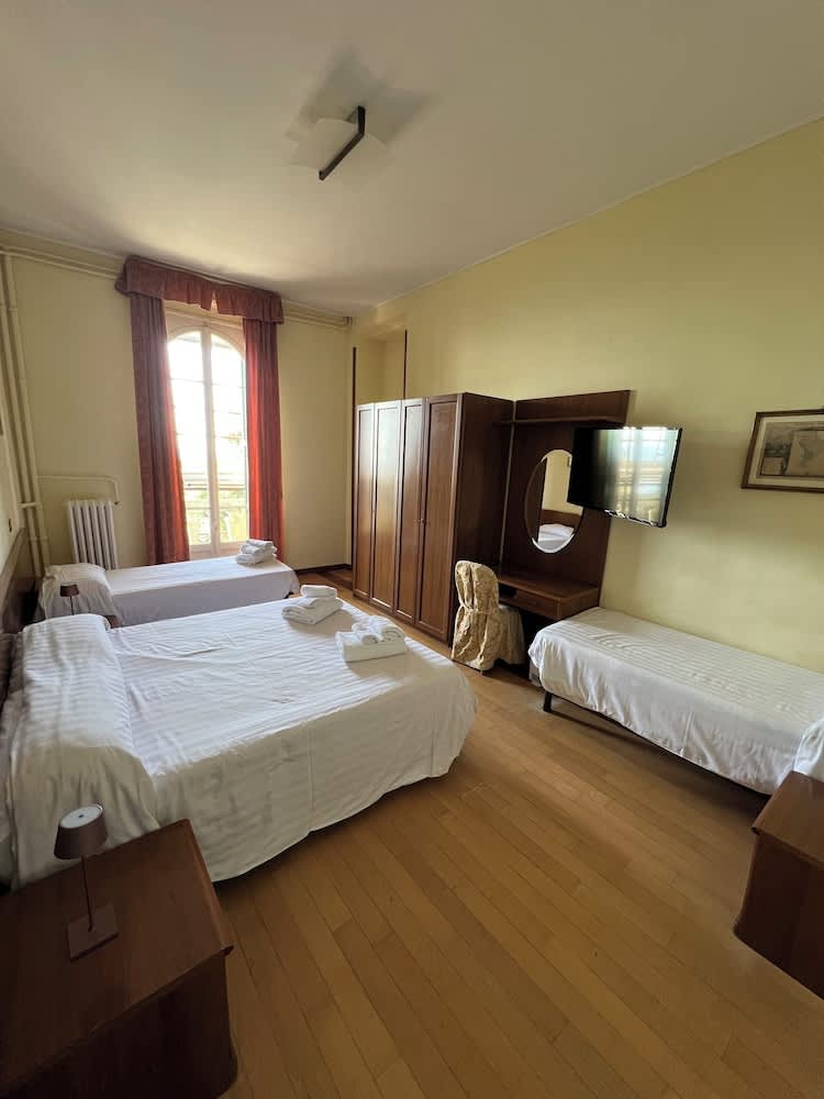 Hotel Petit Royal 2