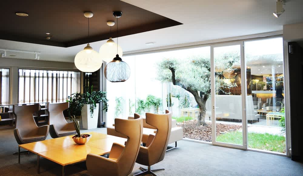 Living Place Hotel 4