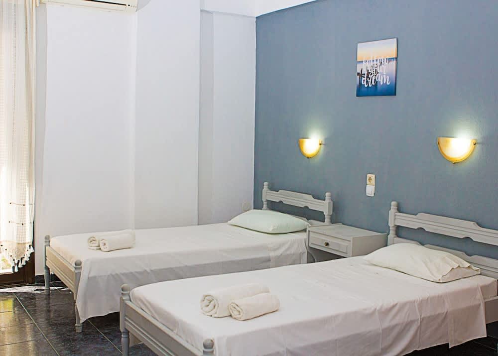 La Pensione Skiathos 2