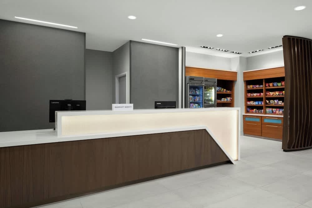 SpringHill Suites Irvine John Wayne Airport / Orange County 2
