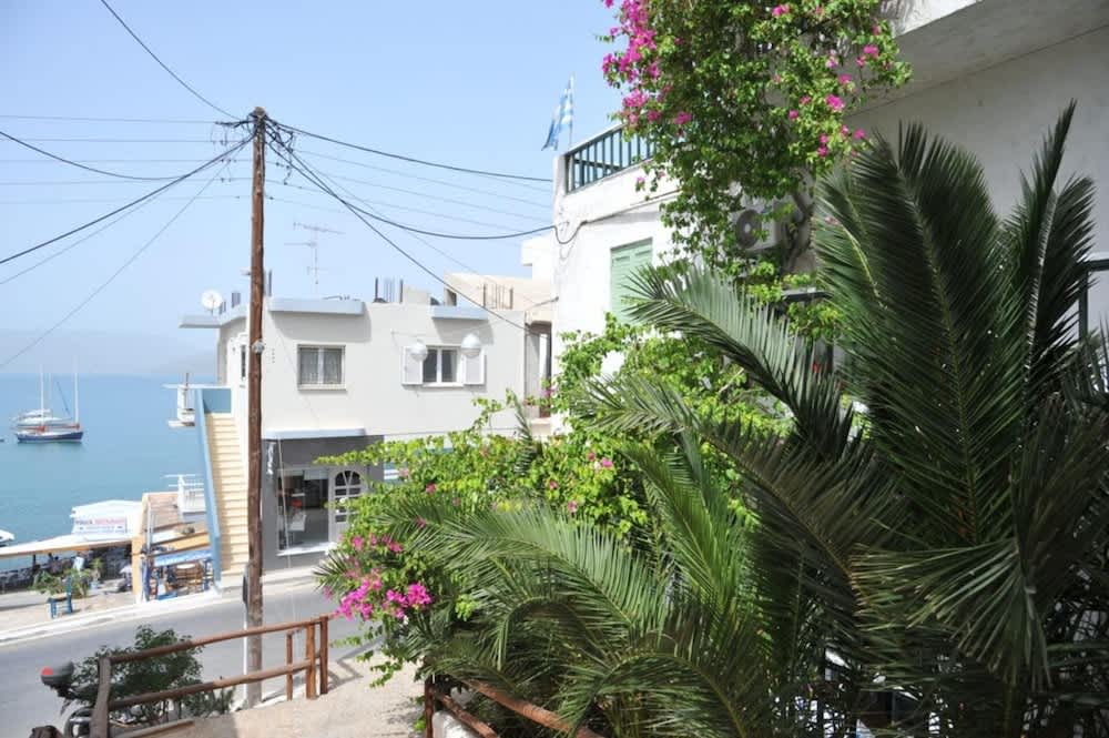 Elounda Colour Apartments 1