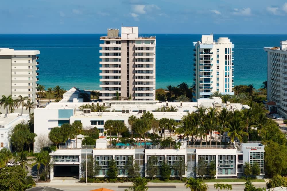 Residence Inn by Marriott Miami Beach Surfside 1