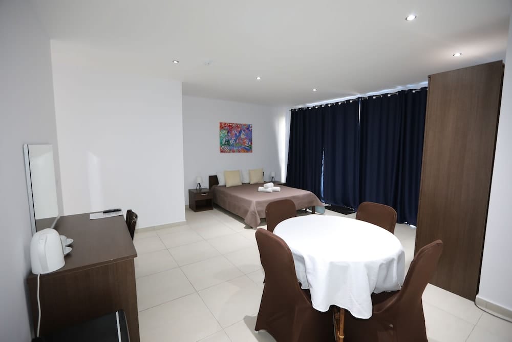 Magnolia Guest House 1