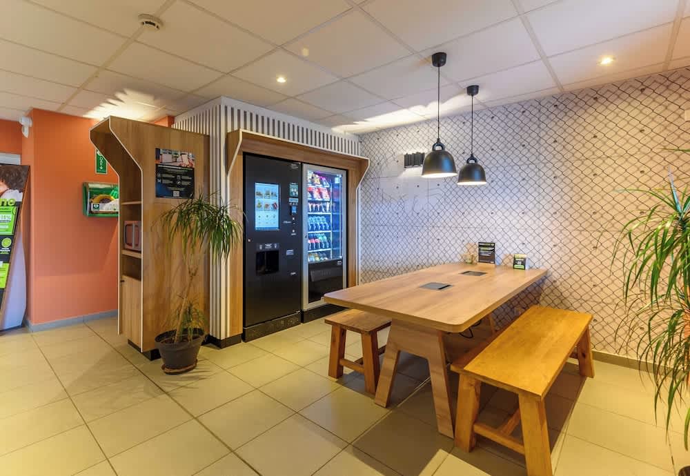 B&B HOTEL Compiègne Thourotte 2