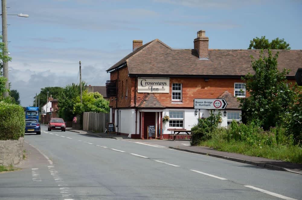 Crossways Inn 1