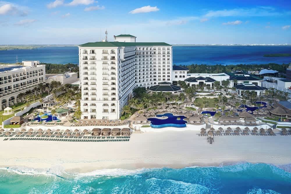 JW Marriott Cancun Resort & Spa 1
