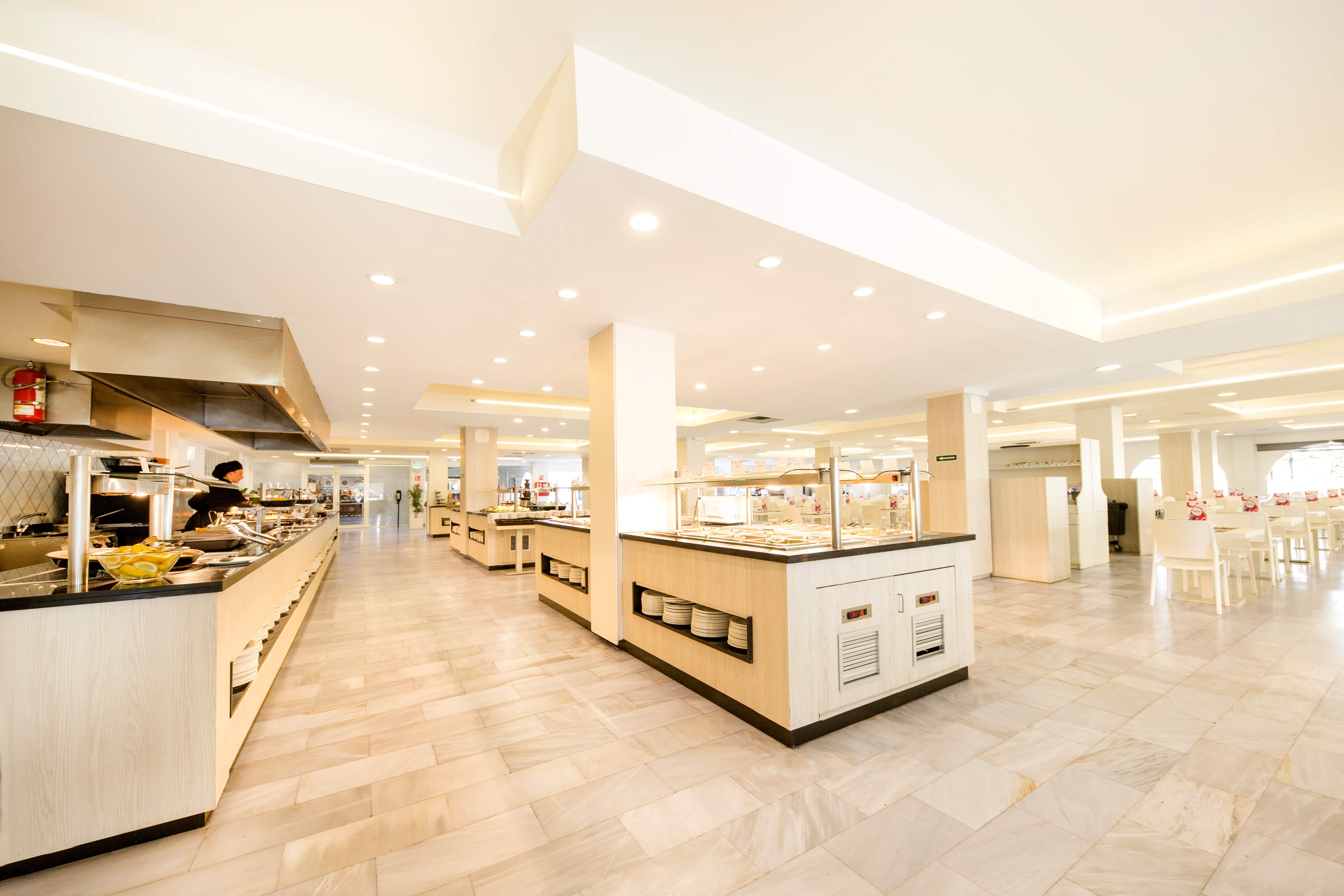 FERGUS Style Bahamas 2