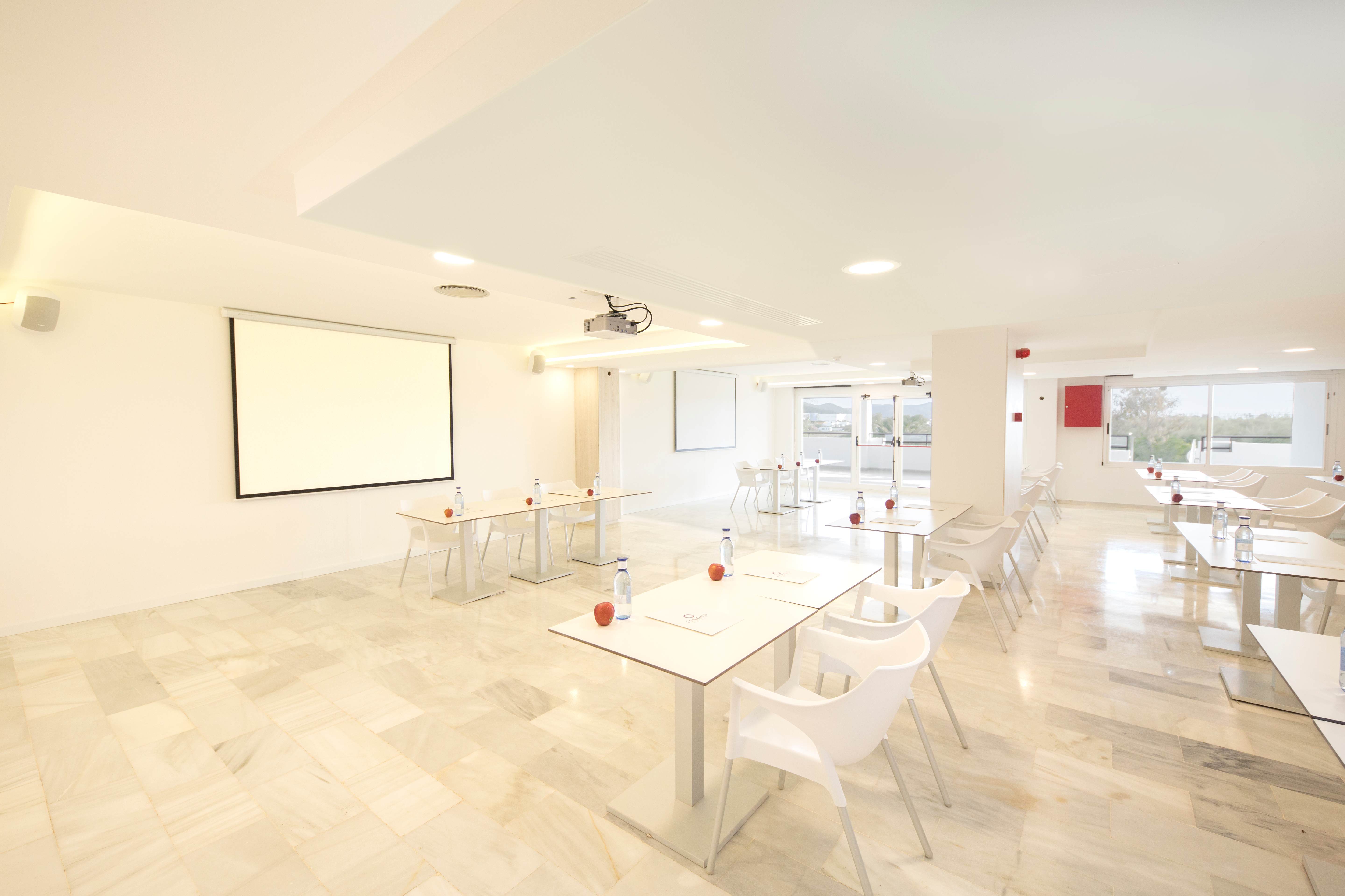 FERGUS Style Bahamas 5