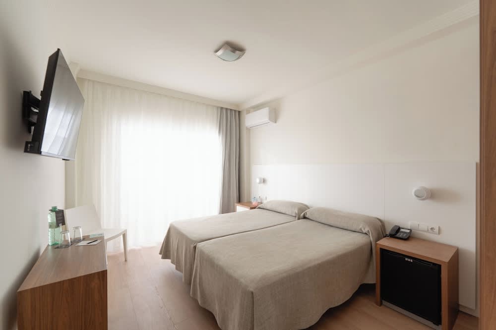 Hotel RH Riviera - Adults Only 3