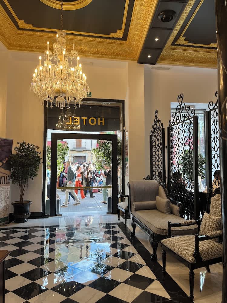 Adriano Boutique Sevilla 4