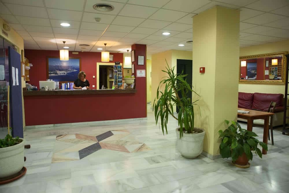 Hotel Olas de Almuñécar 2