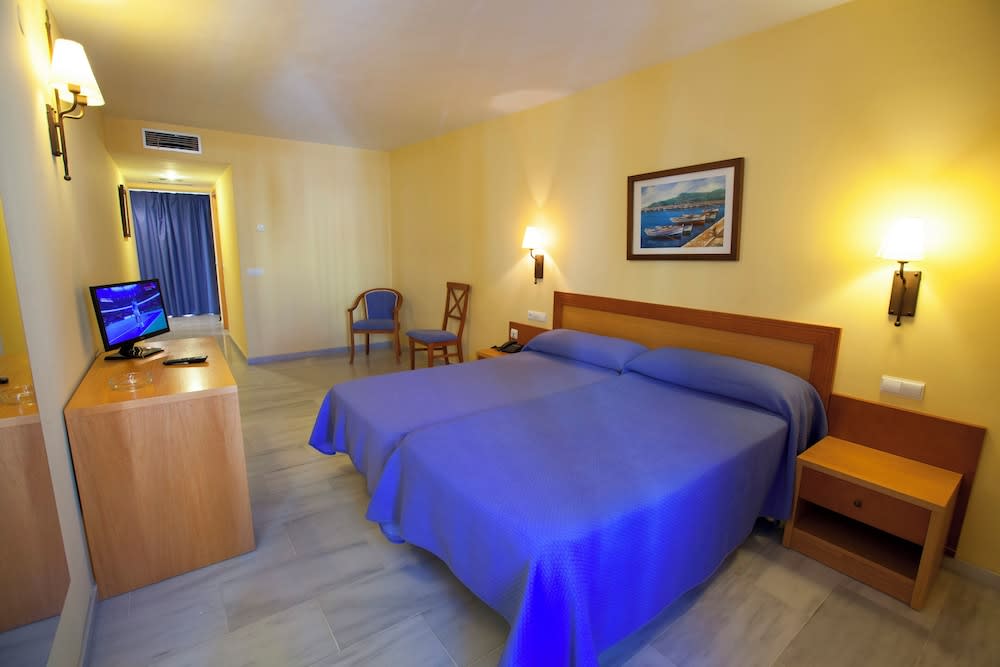 Hotel Olas de Almuñécar 5