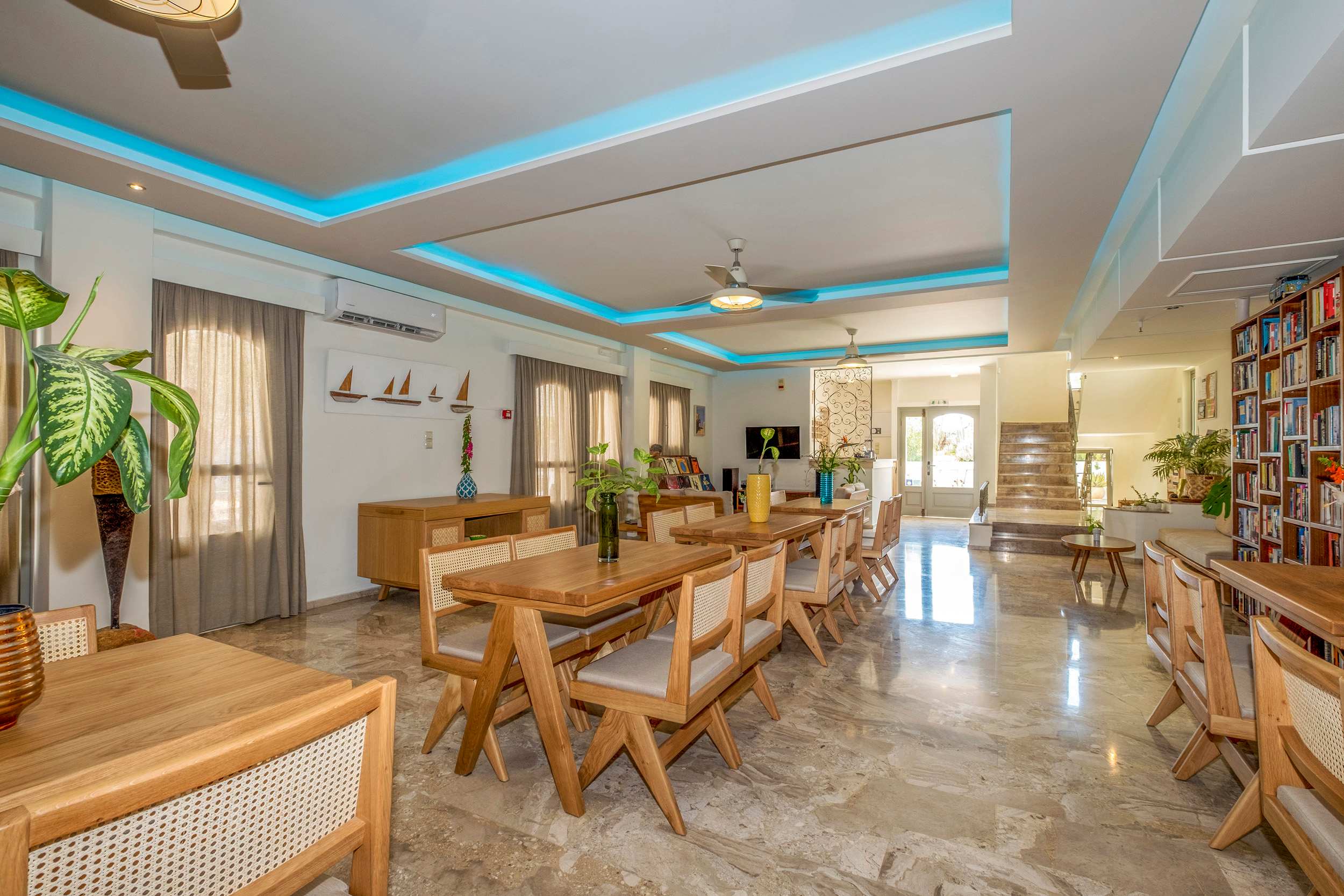 Aris Boutique Hotel 5