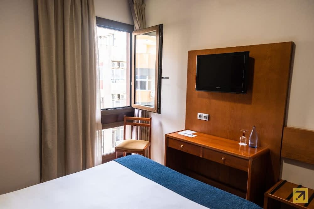 Hotel Adonis Plaza 2