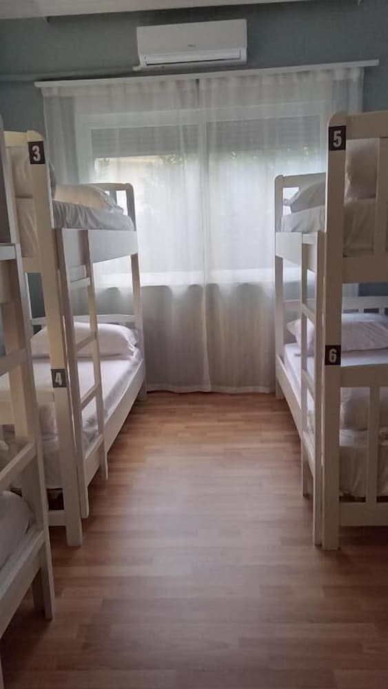 Mandarine Hostel 2