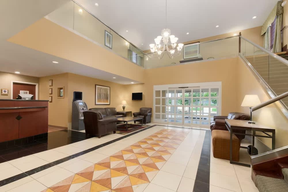 Hawthorn Extended Stay by Wyndham College Station 2