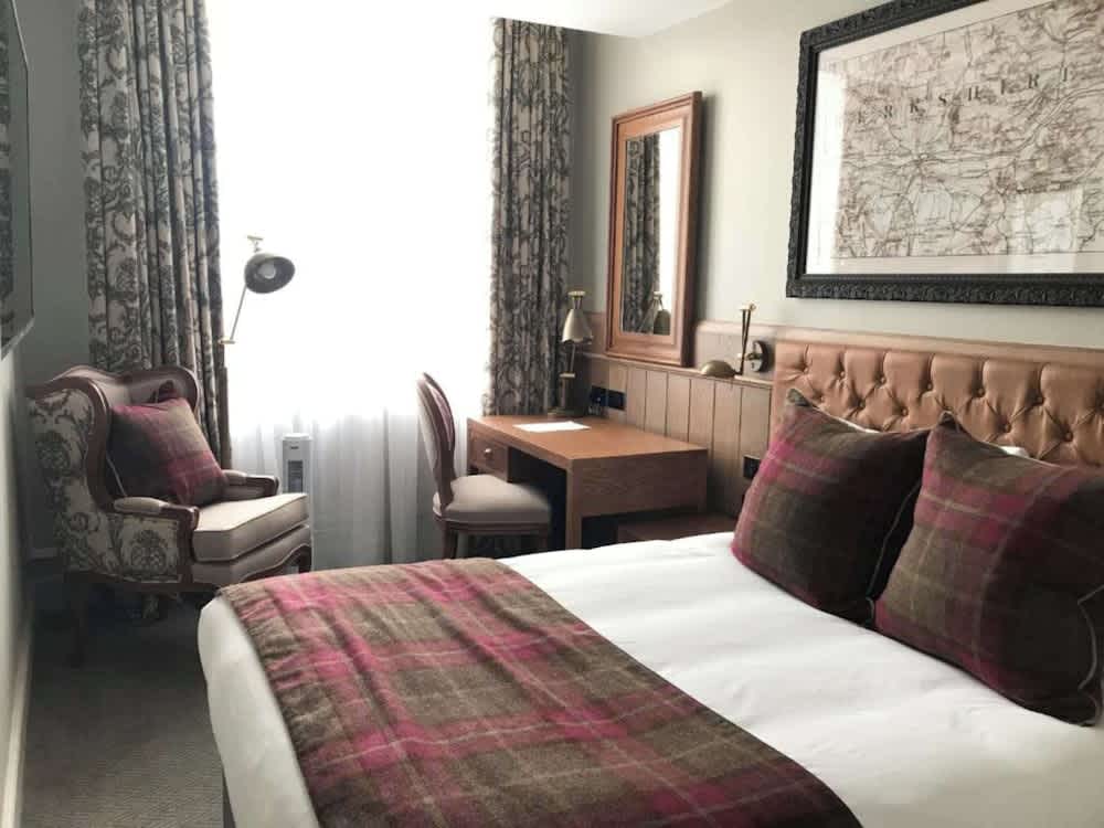 De Vere Wokefield Estate 1