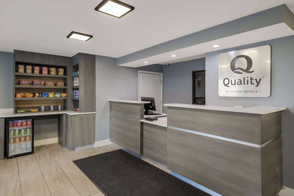 Quality Inn Asheville Airport 2