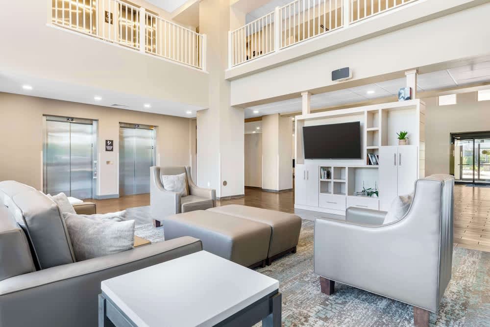 Magnolia Pointe; BW Signature Collection 2