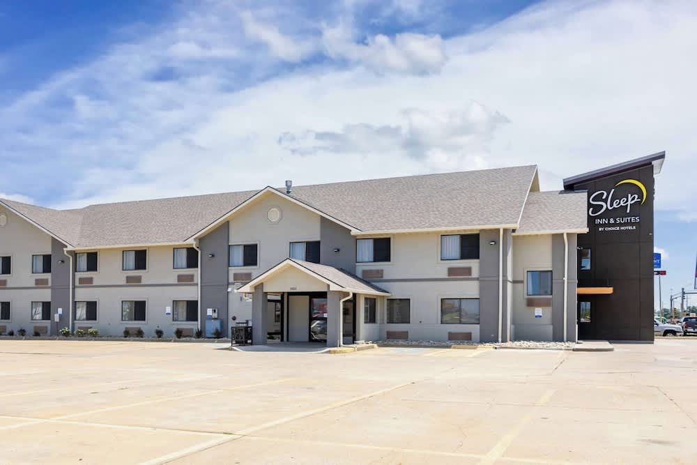 Sleep Inn & Suites Salina I-135 1