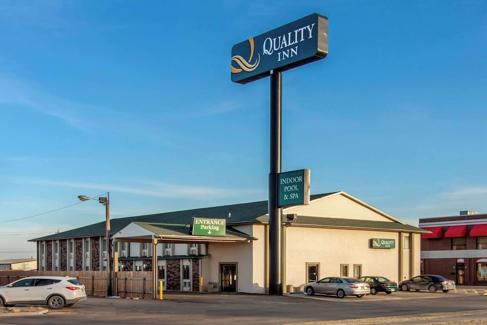 Quality Inn Hays I-70 1